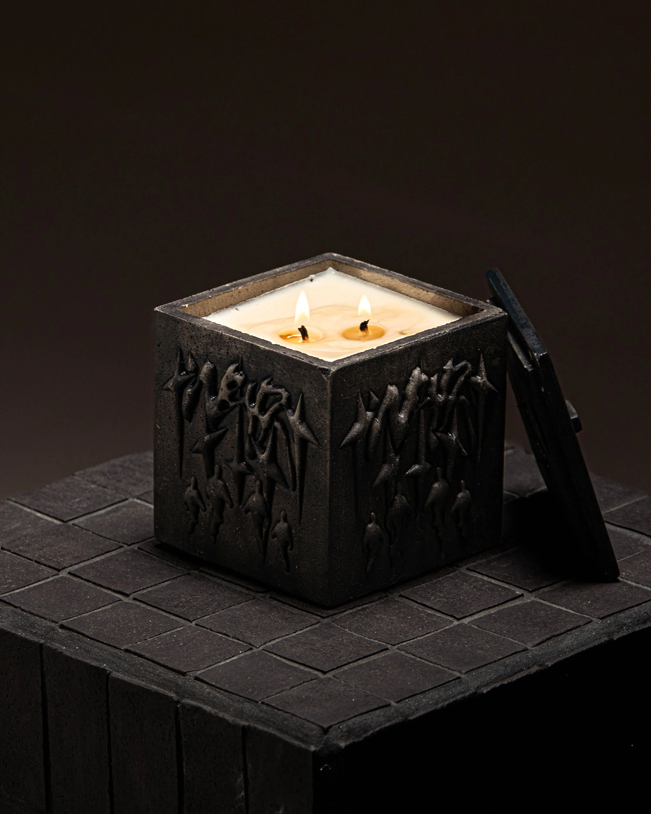 BOUGIE « THE FLAME » WEYZ - BÉTON ÂGÉ - Image 4