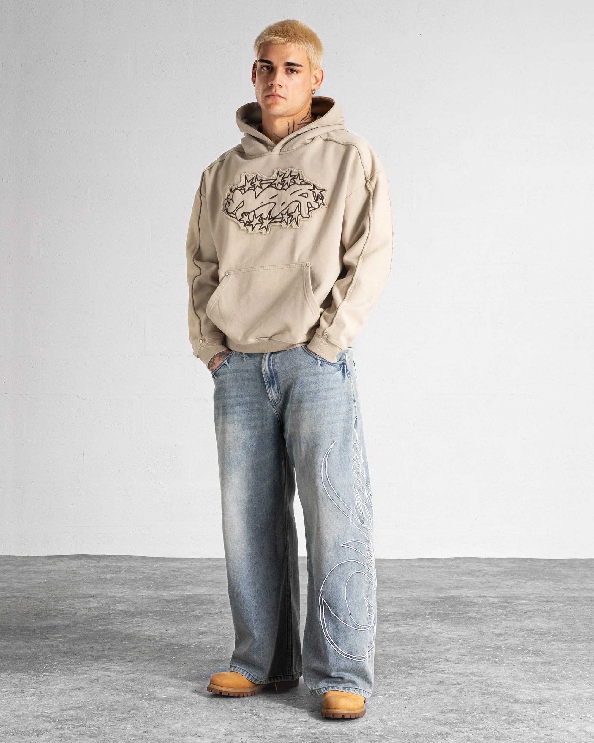 Hoodie "SPIKES" - Beige délavé - Image 4