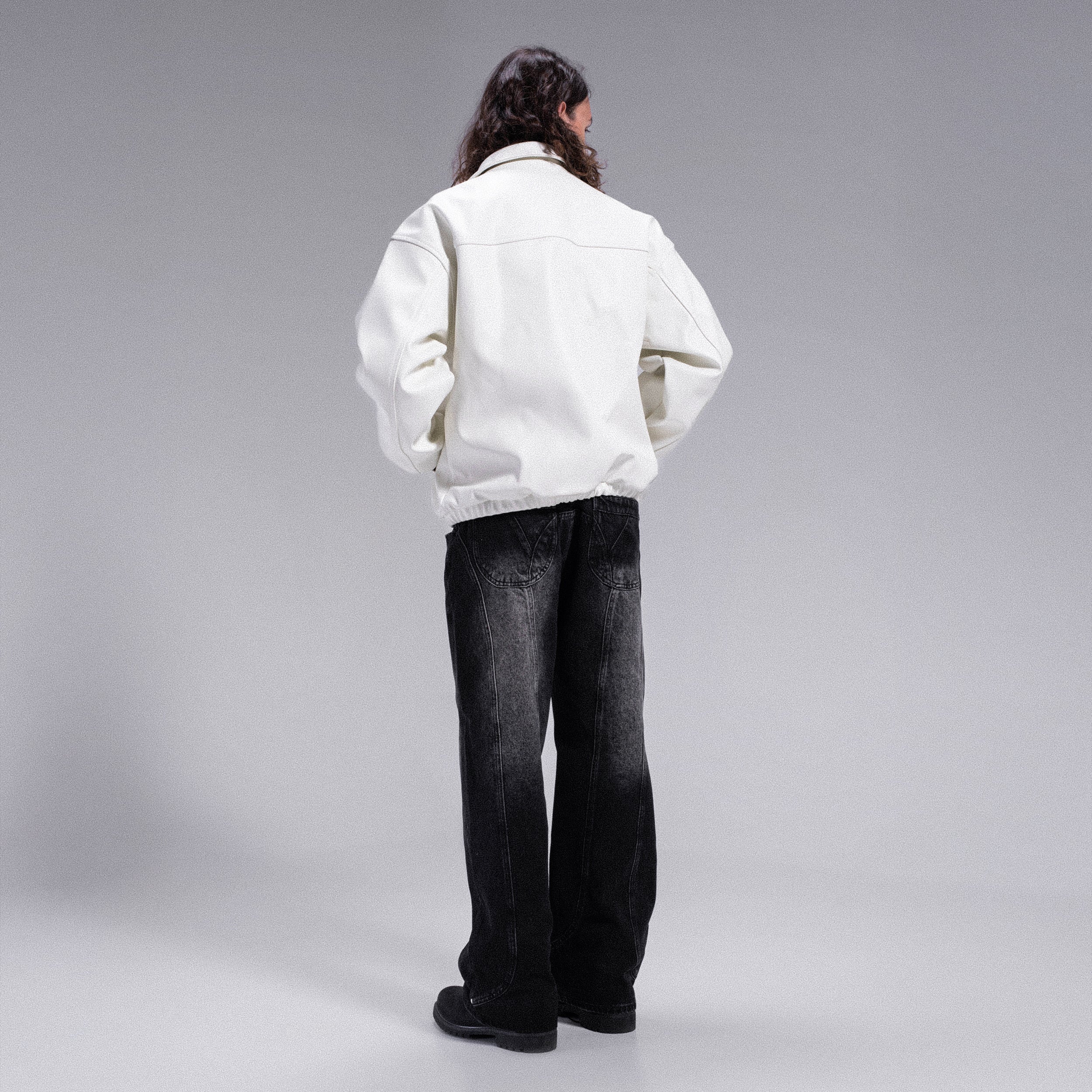 Veste PU-Leather - Édition Blanc Cassé - Image 4