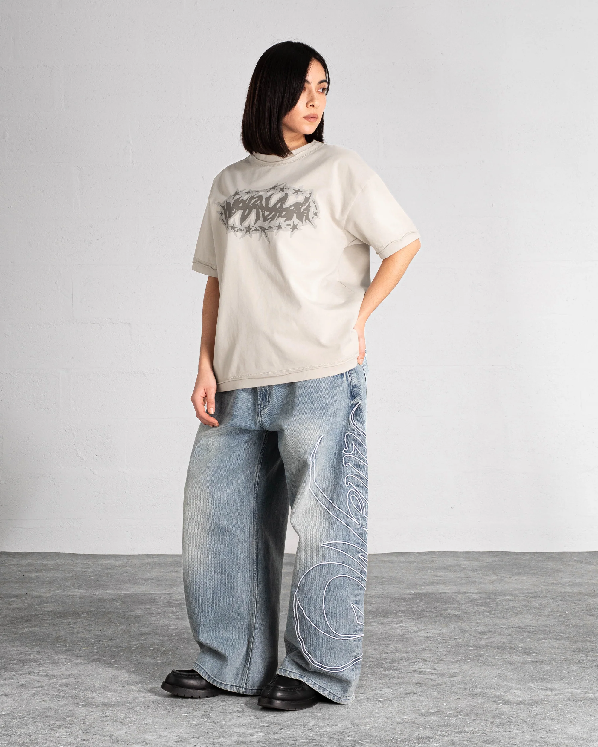 T-shirt “SPIKES” - Faded Beige - Image 5